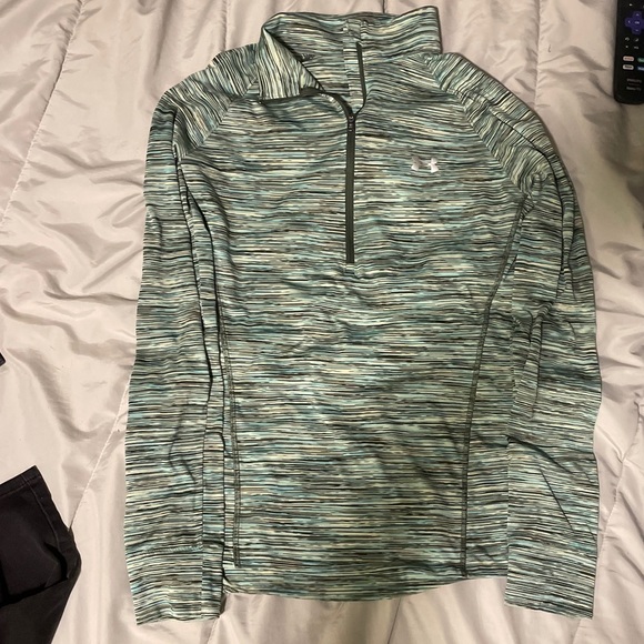 Long sleeve active wear shirt - Picture 1 of 1